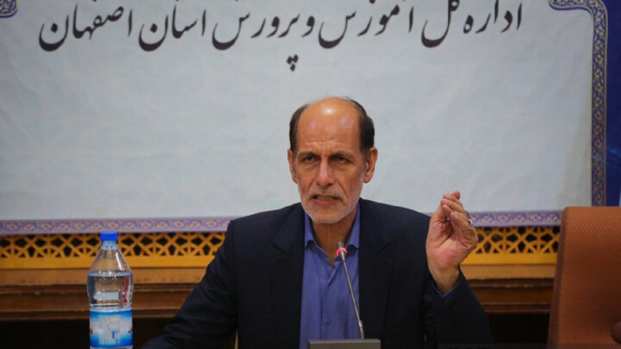 ترغیب ۵۵ درصد دانش‌آموزان اصفهان به ثبت‌نام در هنرستان‌ها