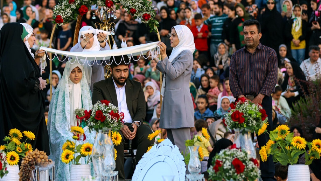 جشن ازدواج ۱۱۰ زوج جوان