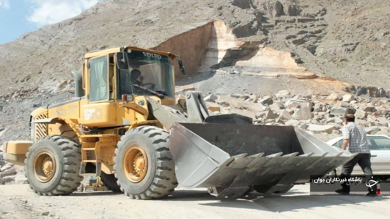 محل محبوس شدن کارگران معدن شازند نقطه زنی شد