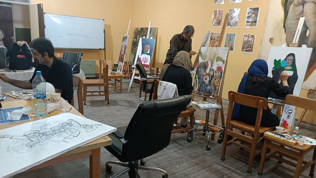 انتقال پیام انتخاباتی از طریق آثار هنری دلنشین‌تر است