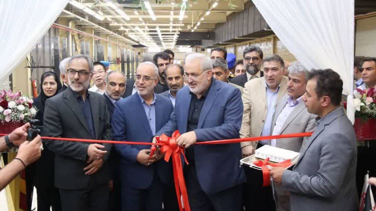چند واحد قطعه‌سازی در مجموعه خودروسازی بم افتتاح شد