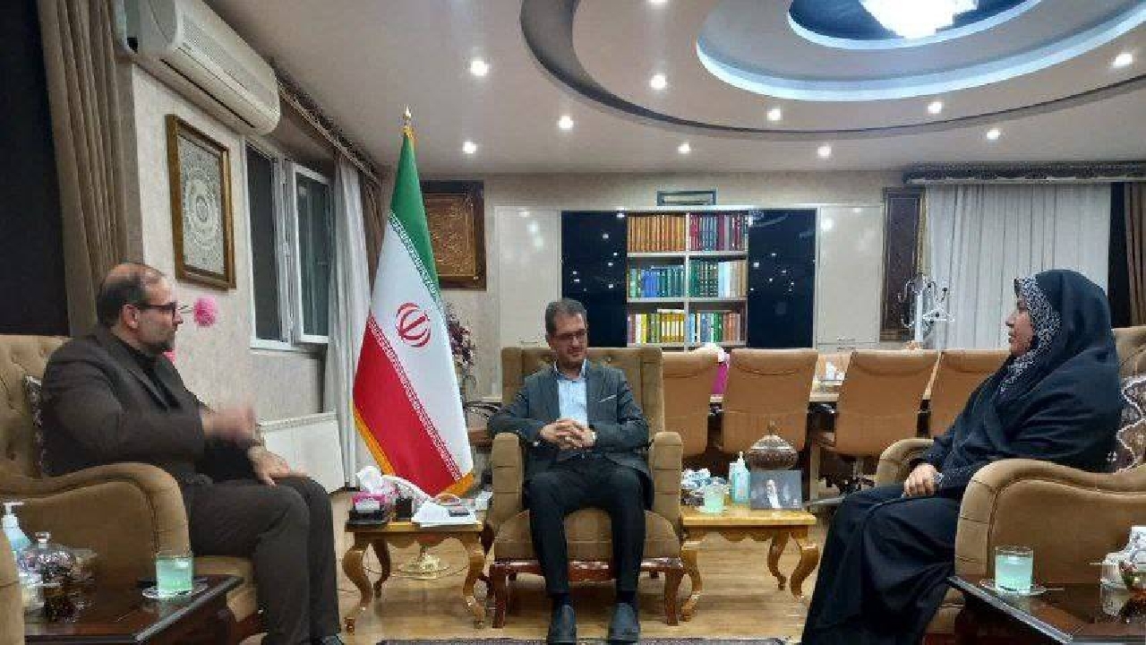 دیدار مدیرکل دفتر توسعه ورزش روستایی و عشایری وزارتخانه با استاندار کردستان
