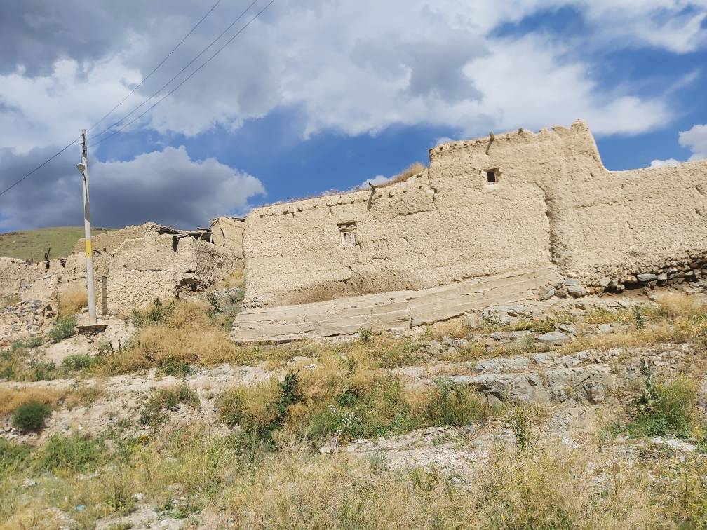 خانه های کاه گلی