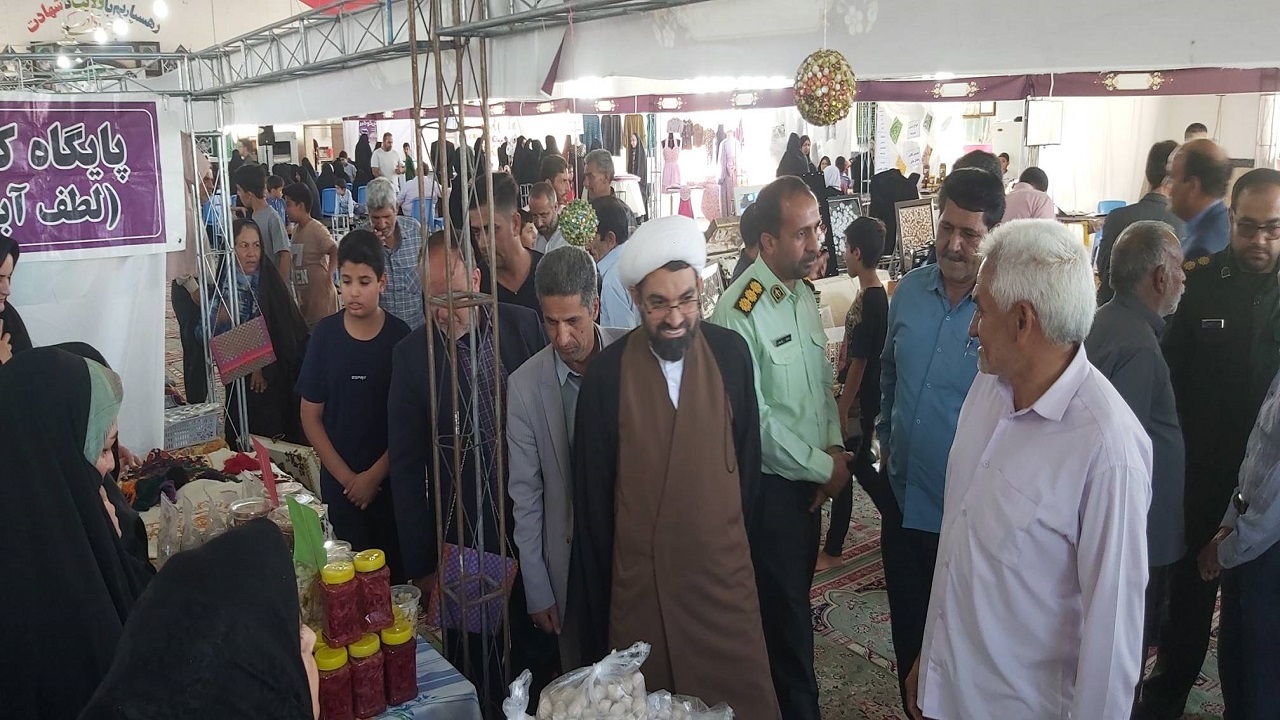 دومین جشنواره خوشه‌های طلایی مهارت در انار