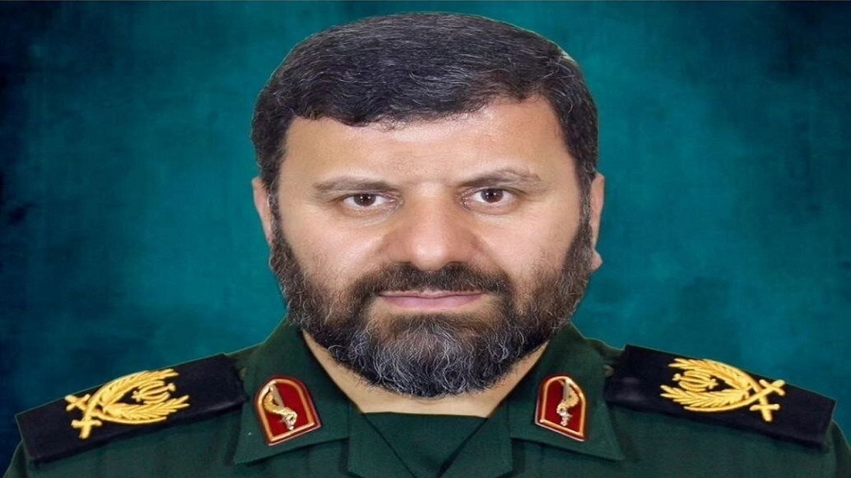 شهید موسوی معتقد بود مشکلات با شنیدن دغدغه مردم حل می‌شود + فیلم