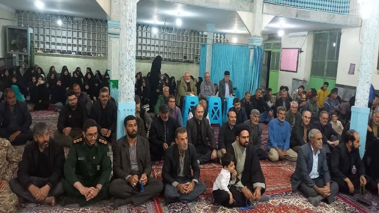 اجتماع مردم رضوانکده در مراسم سوگواری رئیس جمهور شهید و همراهانش + تصاویر