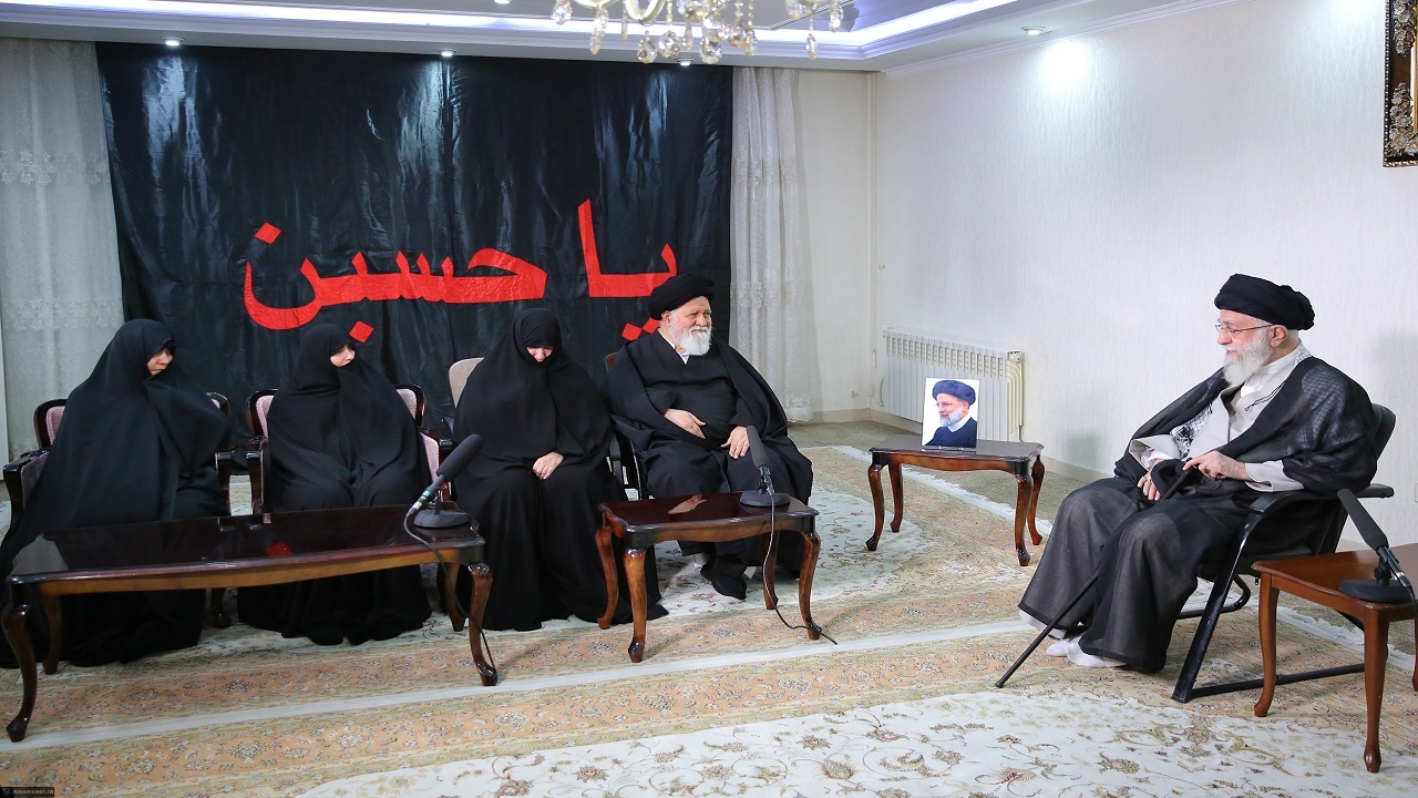 خدا رئیسی را دوست داشت