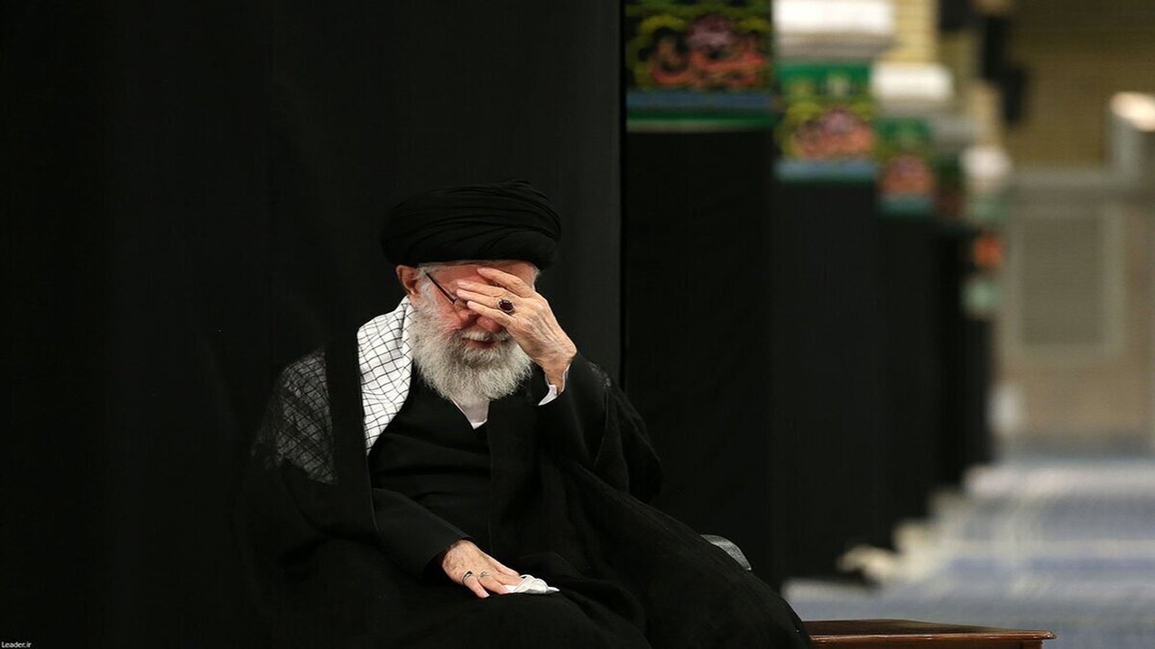 مراسم بزرگداشت رئیس‌جمهور شهید و همراهانش با حضور رهبر انقلاب
