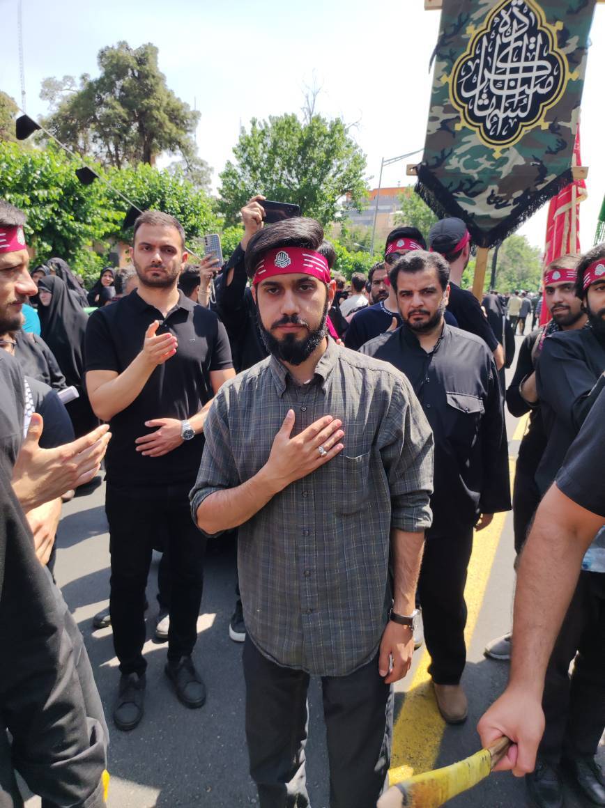مراسم سینه زنی
