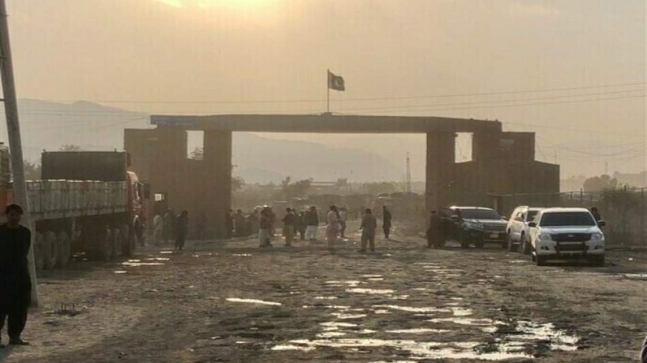 بازگشایی گذرگاه خرلاچی