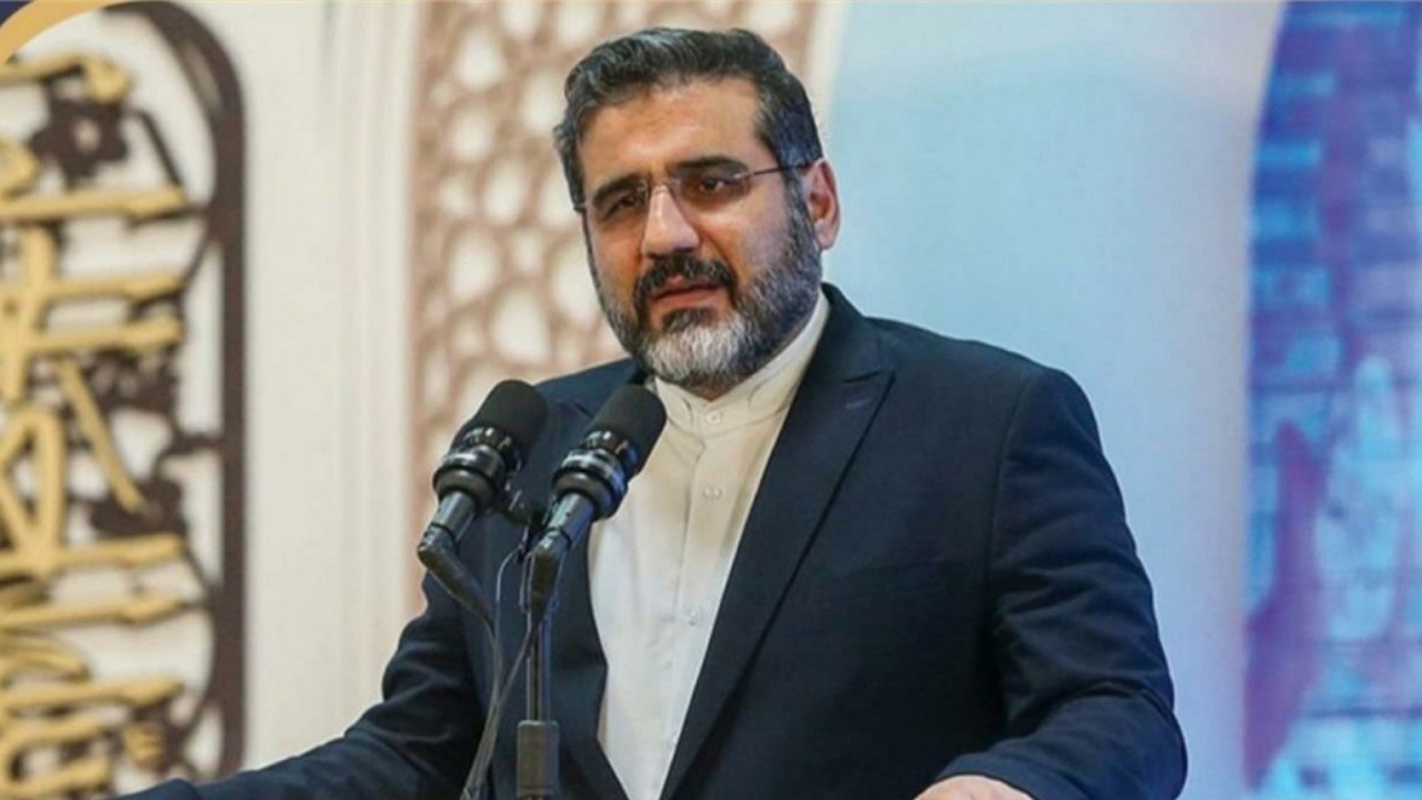 سفرم به حج دستور شهید رئیسی است + فیلم