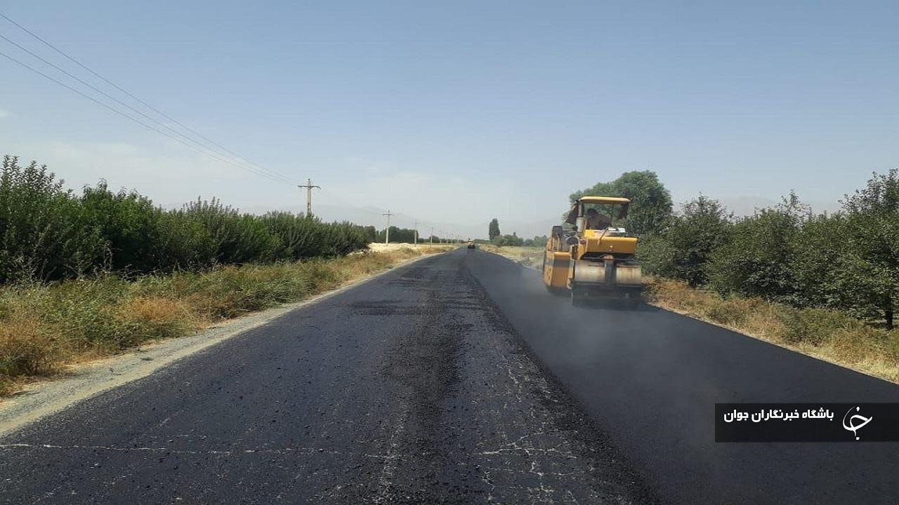 آسفالت ۲۶۱ کیلومتر راه روستایی در آذربایجان‌غربی