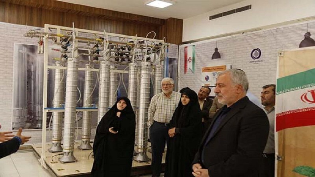 گشایش نمایشگاه دستاورد‌های صنعت هسته‌ای کشور در دانشگاه اصفهان