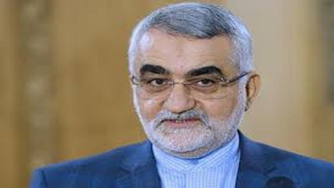 بروجردی زنگ آغاز اولین جلسه علنی مجلس را به صدا درآورد