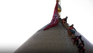 تطهیر گنبد حرم حضرت عباس (ع)
