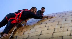 شست&zwnj;وشوی گنبد حرم حضرت عباس (ع)