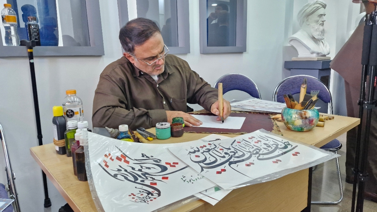 هنرمندان هنرهای تجسمی هنرمندان هنرهای تجسمی