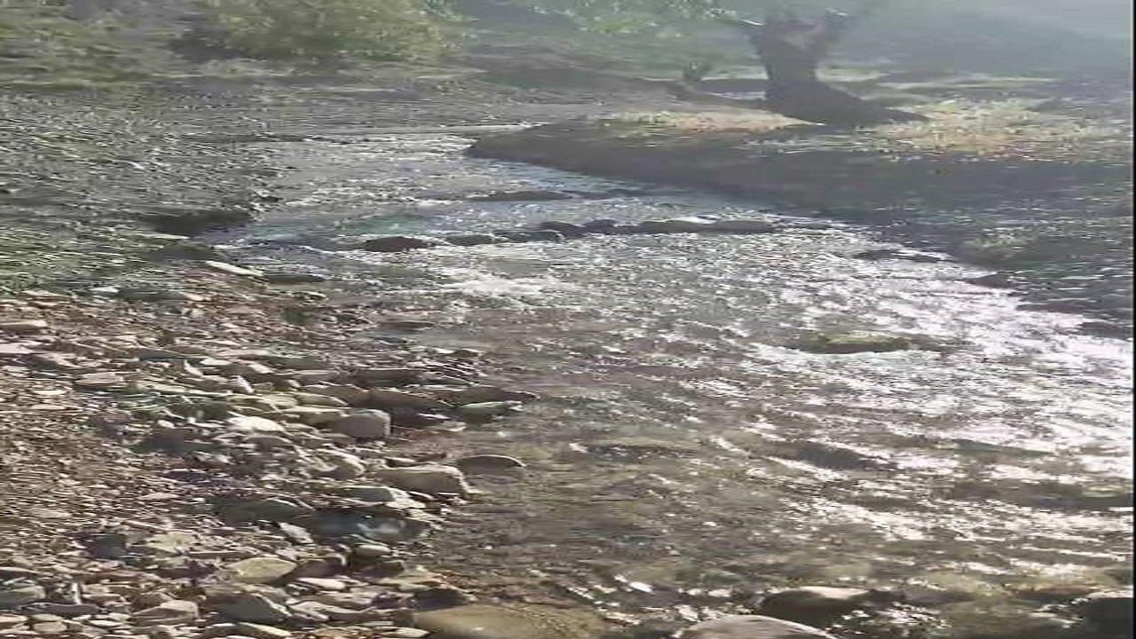 سفری به روستای پلکانی خاوه در واپسین روز‌های فصل بهار + فیلم