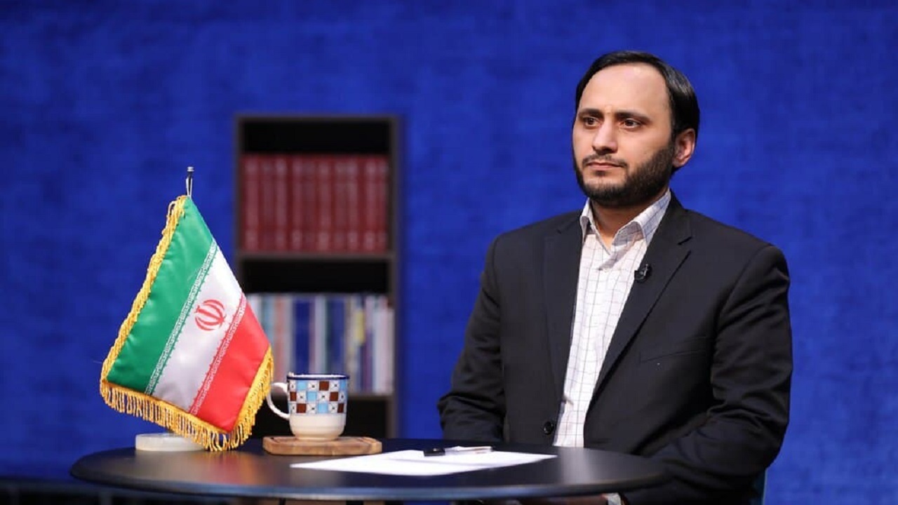 آیت الله رئیسی هرگز ارتباطش را با منتقدان و مخالفان دولت قطع نکرد