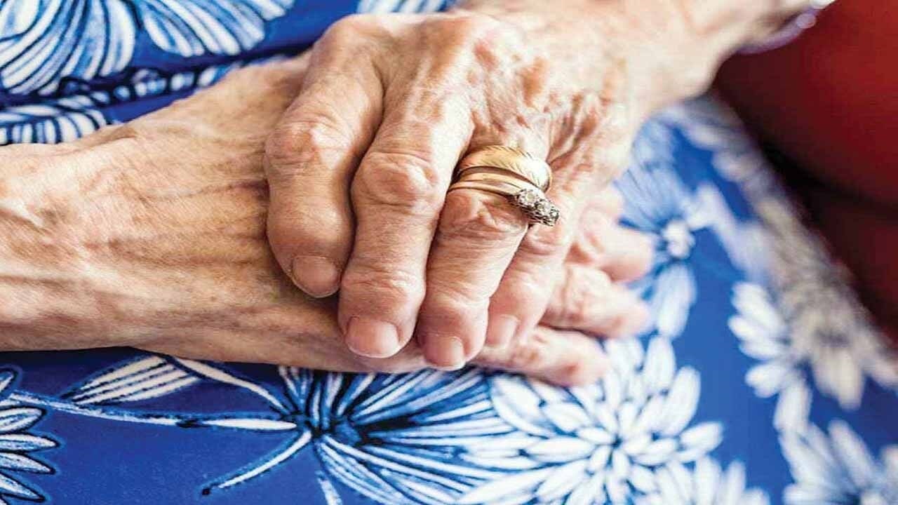 دستگیری اعضای باند سرقت طلاجات از بانوان کهنسال