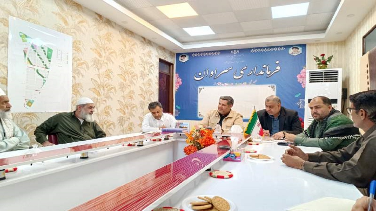 برگزاری محفل ادبی با حضور شاعران استانی در سراوان