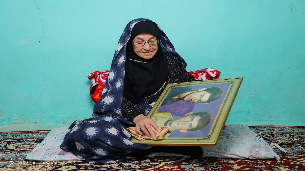 درگذشت مادر شهیدان داوری کوهستانی + فیلم
