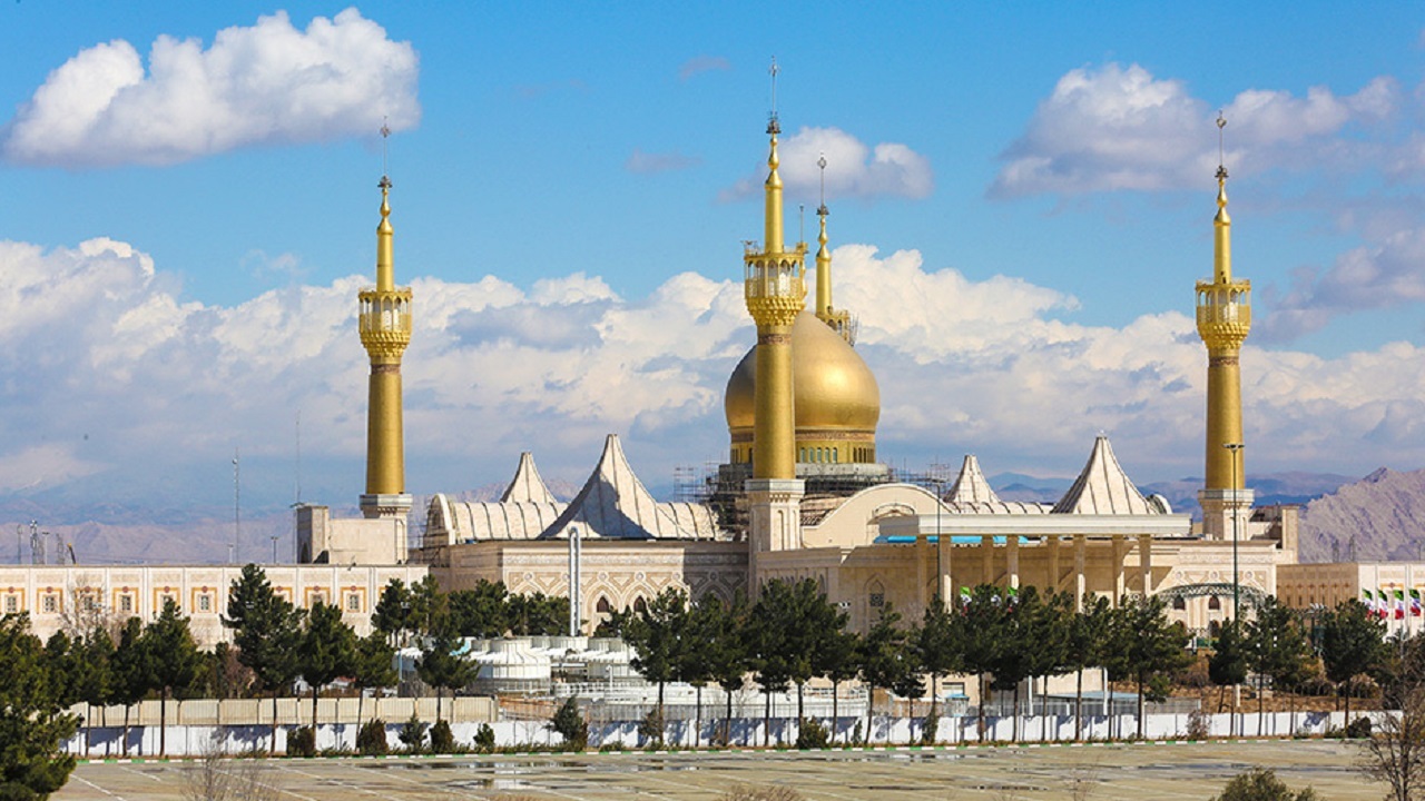 ادای احترام سرپرست و مدیران وزارت خارجه به امام راحل