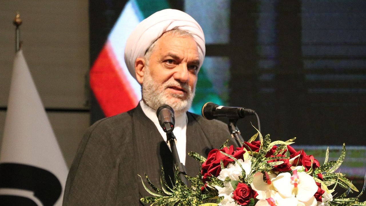 نباید رای قاضی منجر به تعطیلی یک واحد تولیدی شود