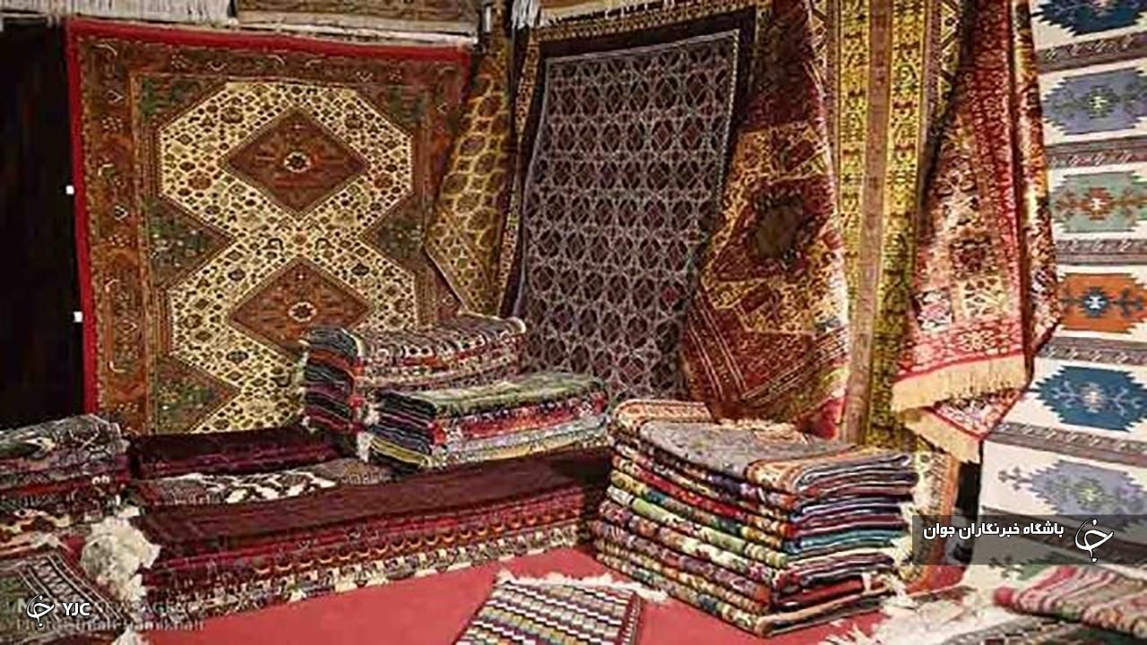 تولید سالانه ۵۰ هزار مترمربع فرش دستباف در میاندوآب