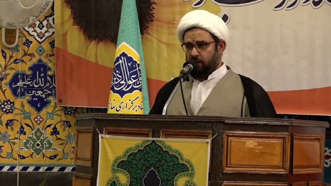 نامزد‌های انتخاباتی حرفی نزنند که دشمنان به کشور طمع کنند