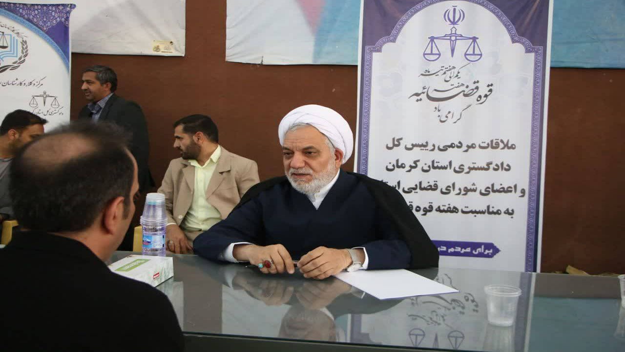 دیدار چهره به چهره مقامات قضائی کرمان با ۱۳۴ نفر از نمازگزاران جمعه 