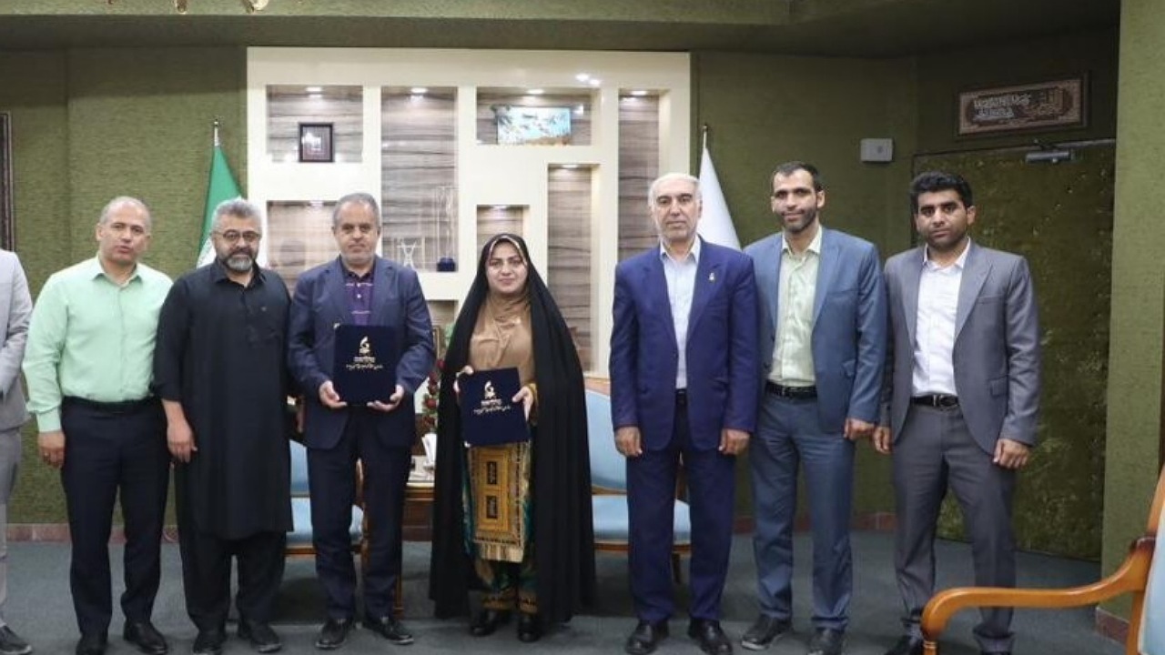 تفاهم نامه همکاری سرمایه‌گذاری بین سازمان منطقه آزاد چابهار و شستان امضا شد