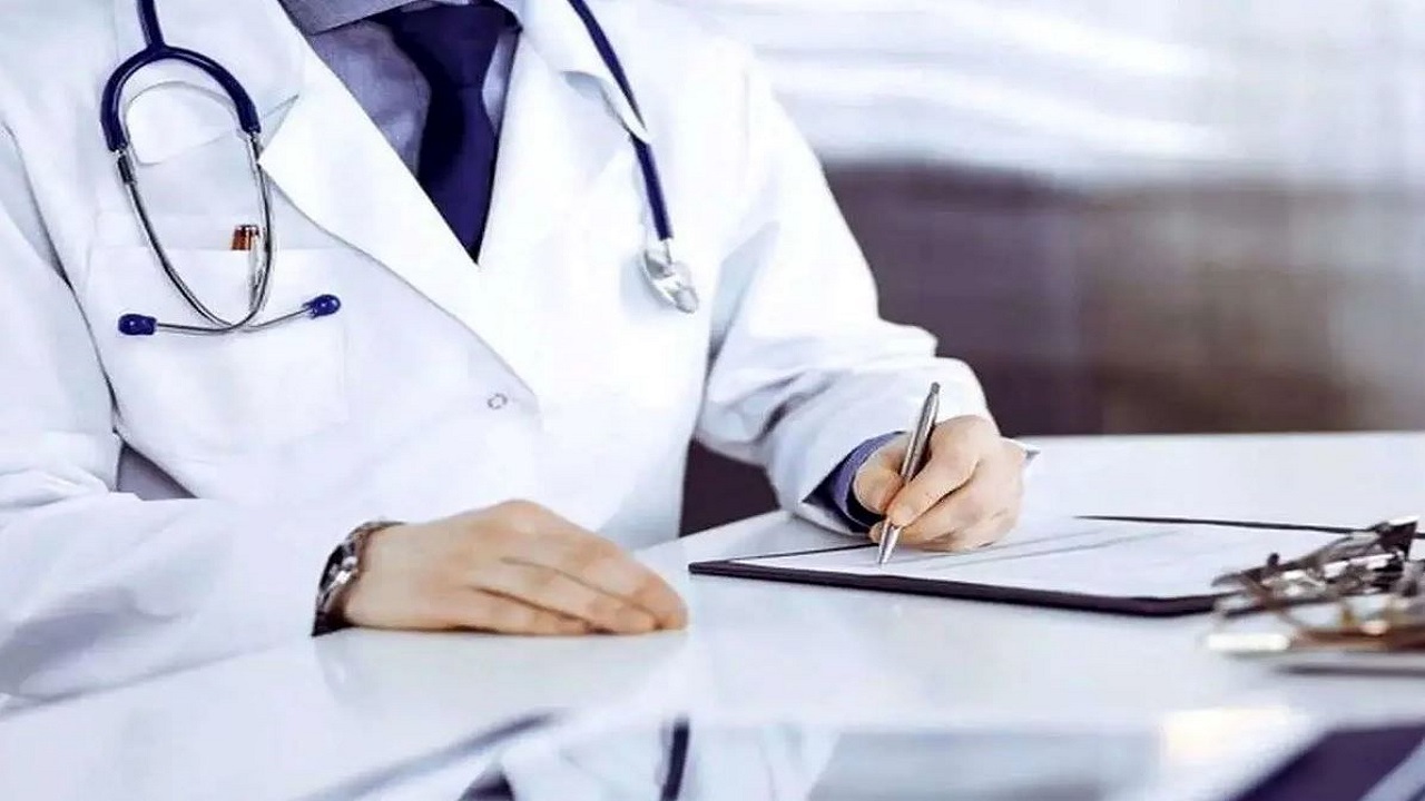 جذب ۲۶۷ پزشک متخصص و فوق تخصص در کردستان