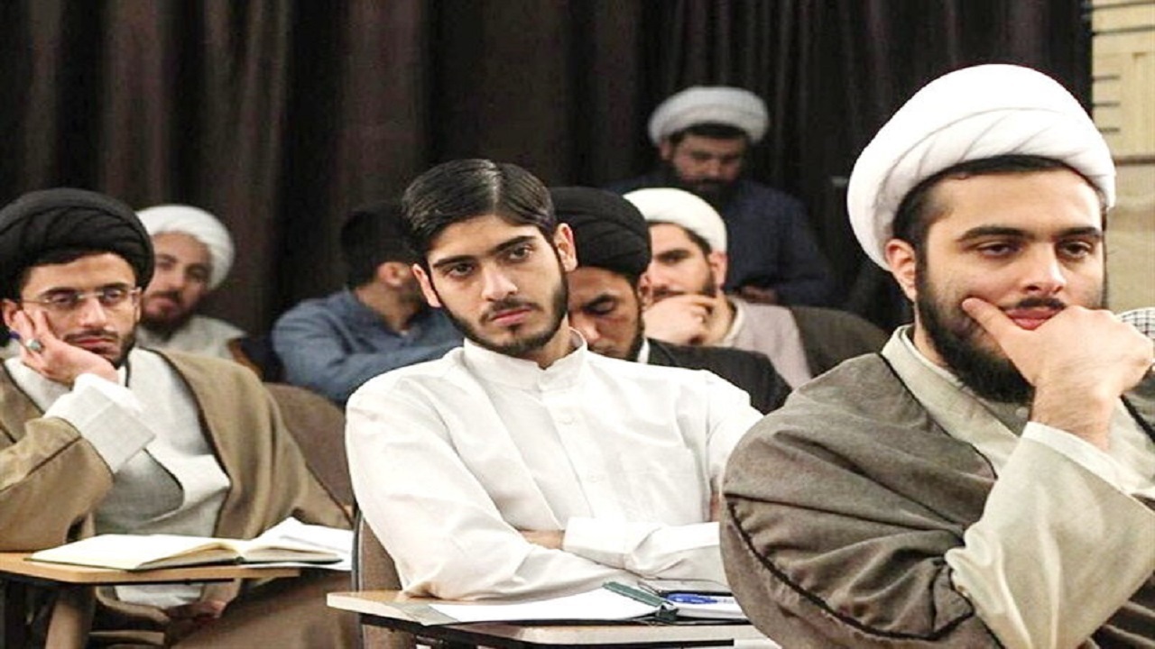 مأموریت حضور طلاب در میدان جهاد تبیین برای انتخابات
