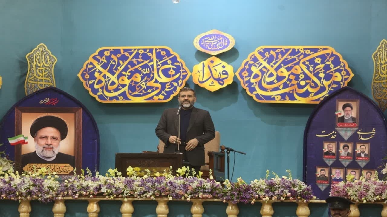 تمام زندگی آیت‌الله رئیسی با محبت اهل‌بیت پیوند خورده بود