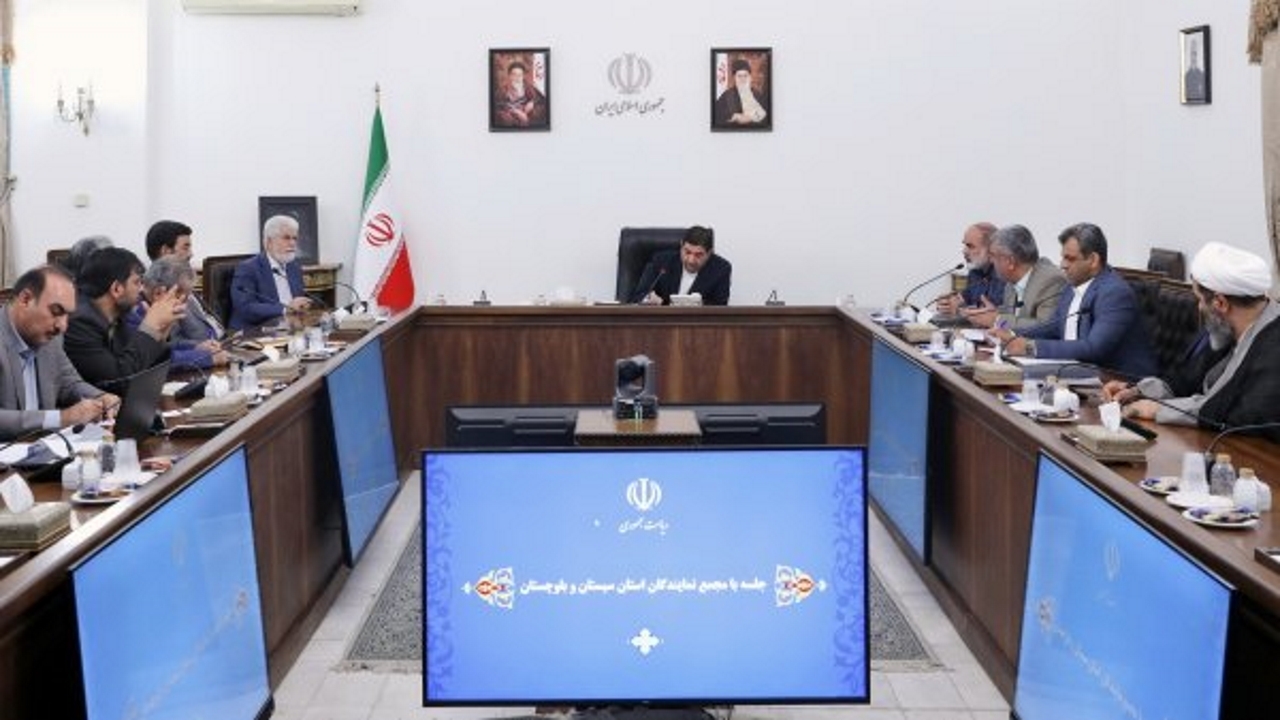 تاکید مخبر بر ابلاغ تصمیمات اتخاذ شده برای سفر دوم دولت مردمی به سیستان‌وبلوچستان