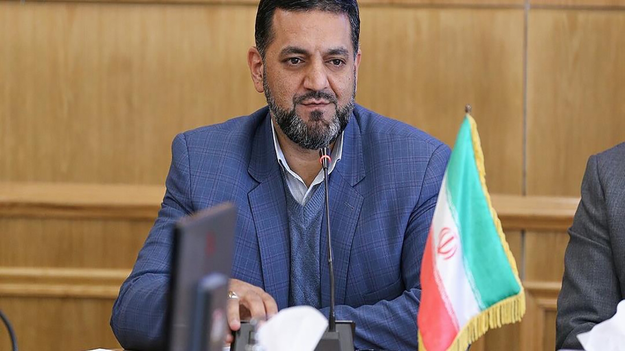 کمبود معلم را از طریق معلمان نهضتی و خرید خدمات جبران کنید