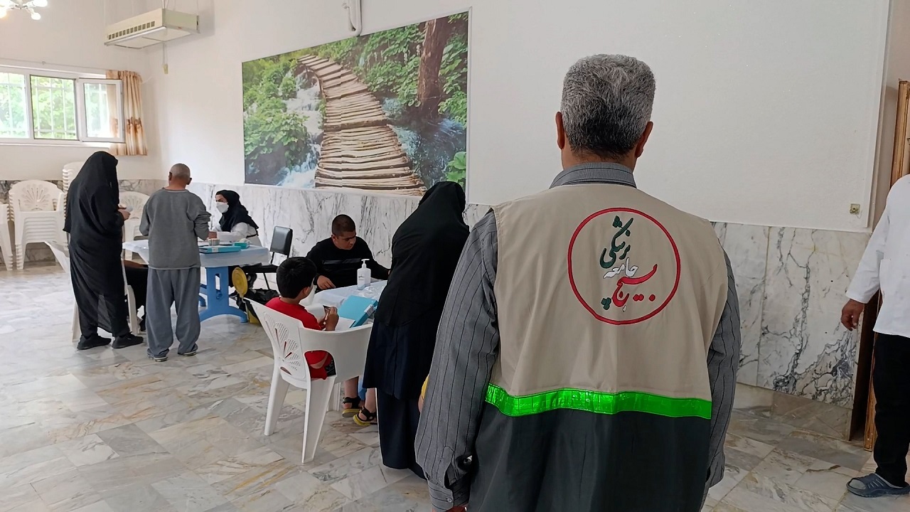 درمان رایگان ۱۲۰ نفر از مددجویان معلول ذهنی در خوانسار