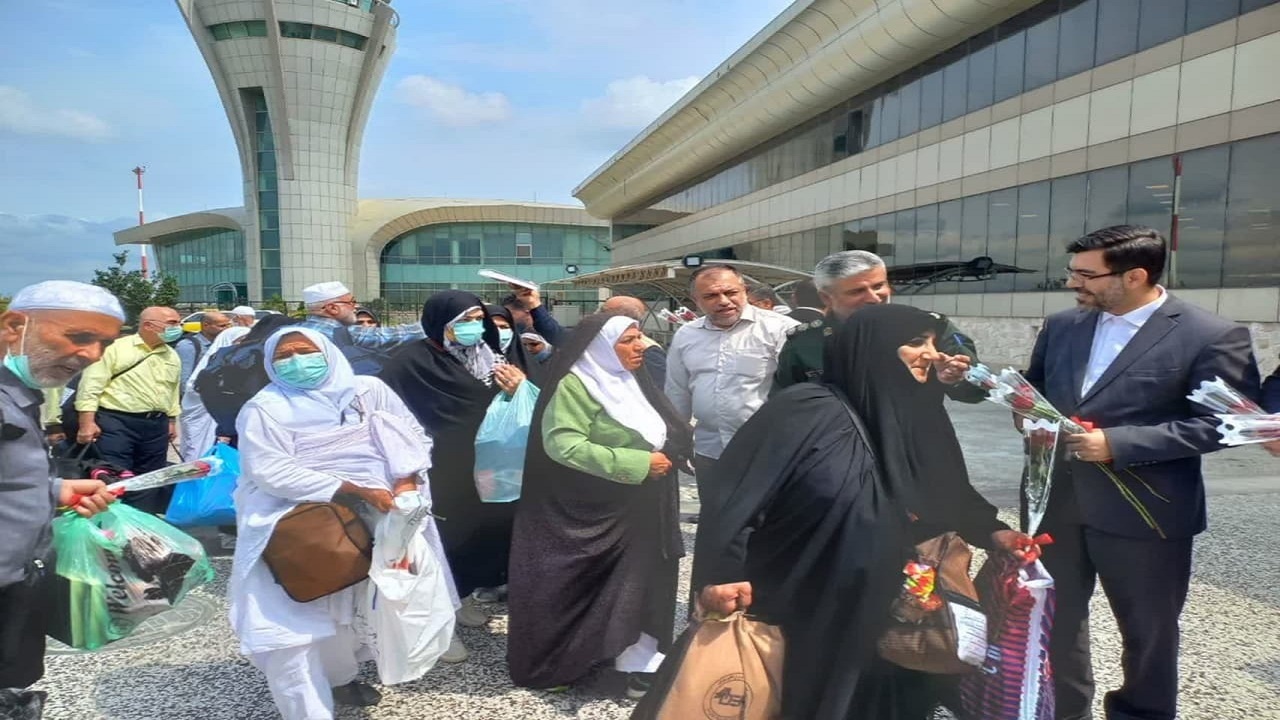 بازگشت نخستین گروه حجاج مازندرانی به میهن