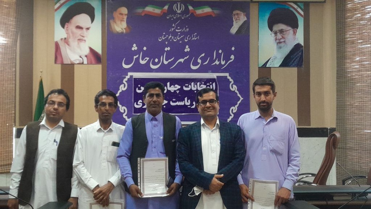 همایش تجلیل از ۹۴ دهیار برتر بخش مرکزی خاش برگزار شد