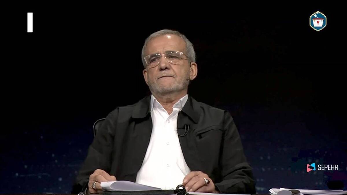 ما به همه دست دوستی خواهیم داد + فیلم
