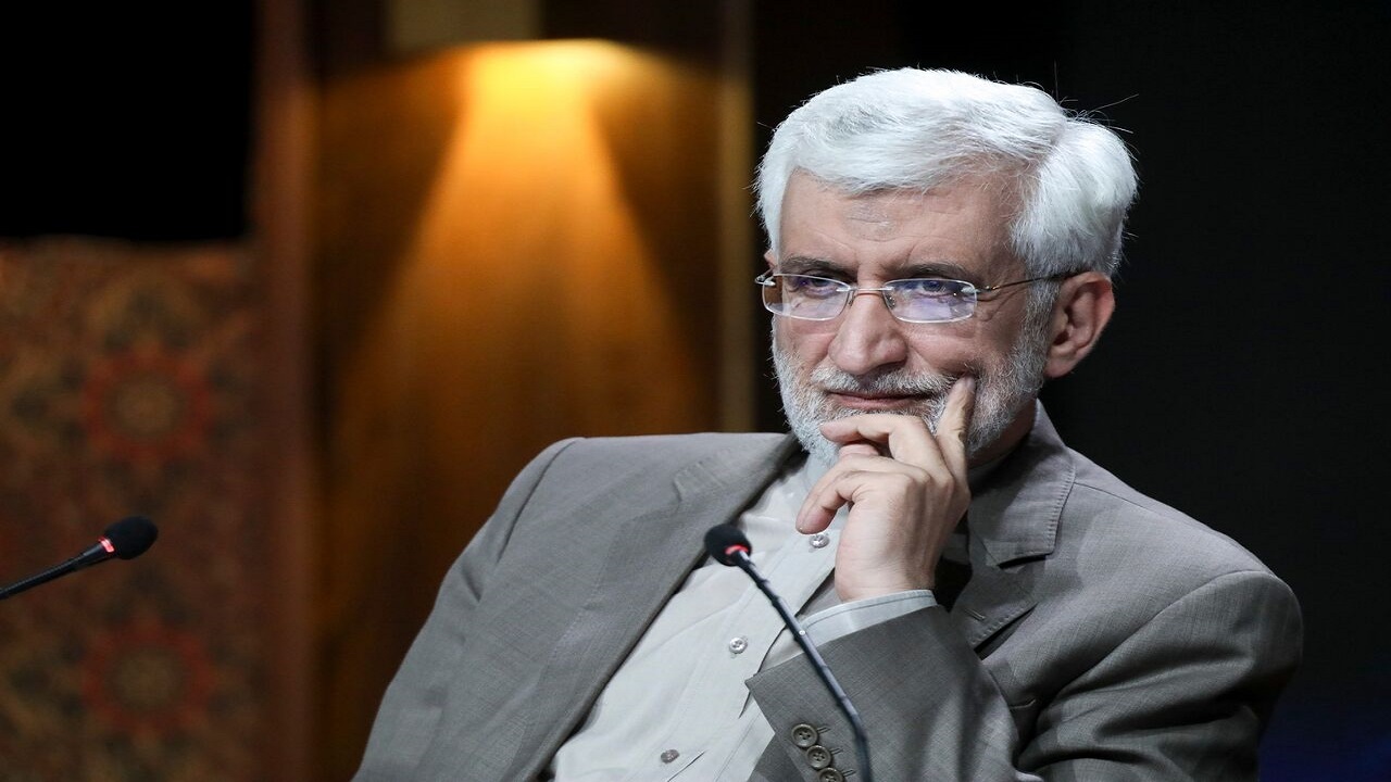ایجاد تردید بین مردم از تزویرهای دشمن است