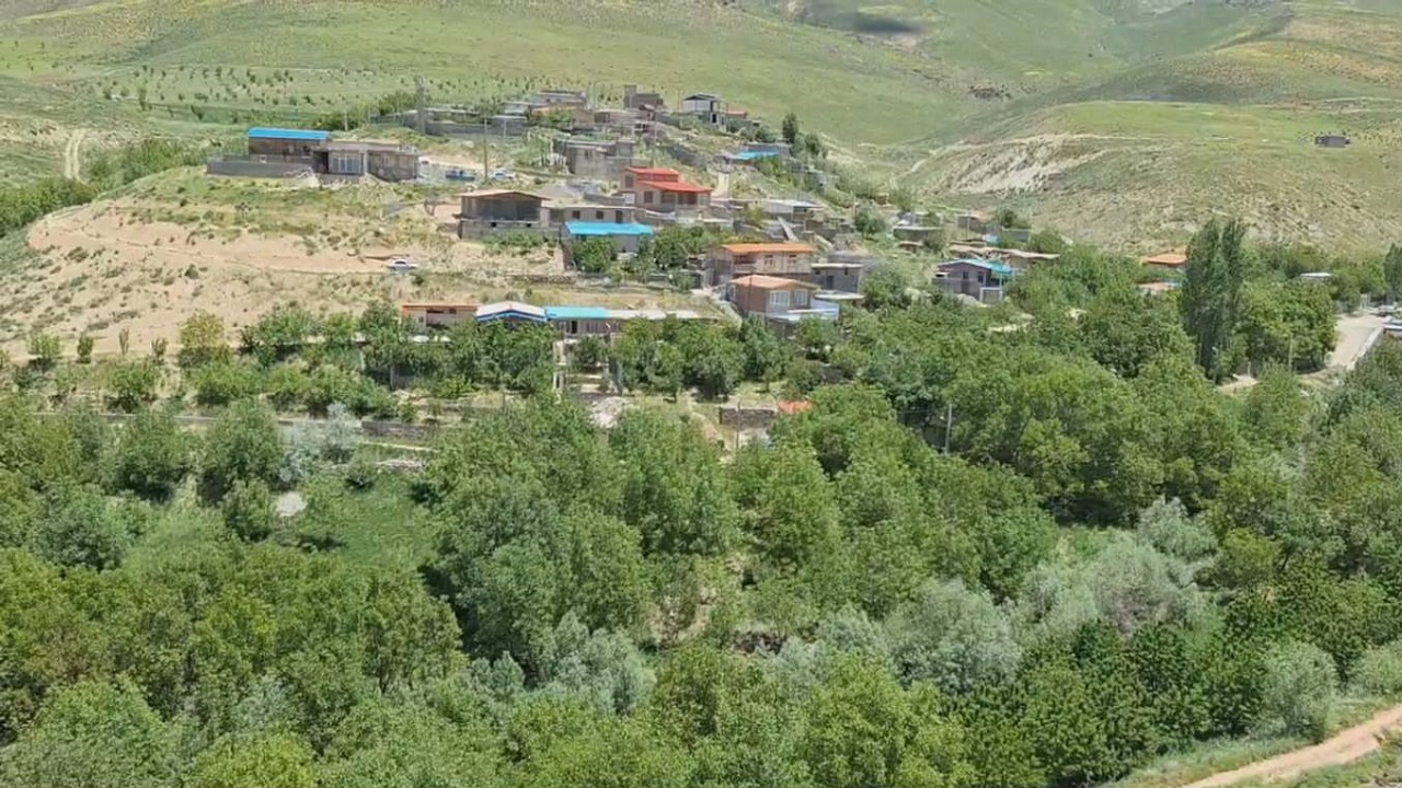 تماشای طبیعت سبز و کوهستانی روستای گوراب در قالب فیلم