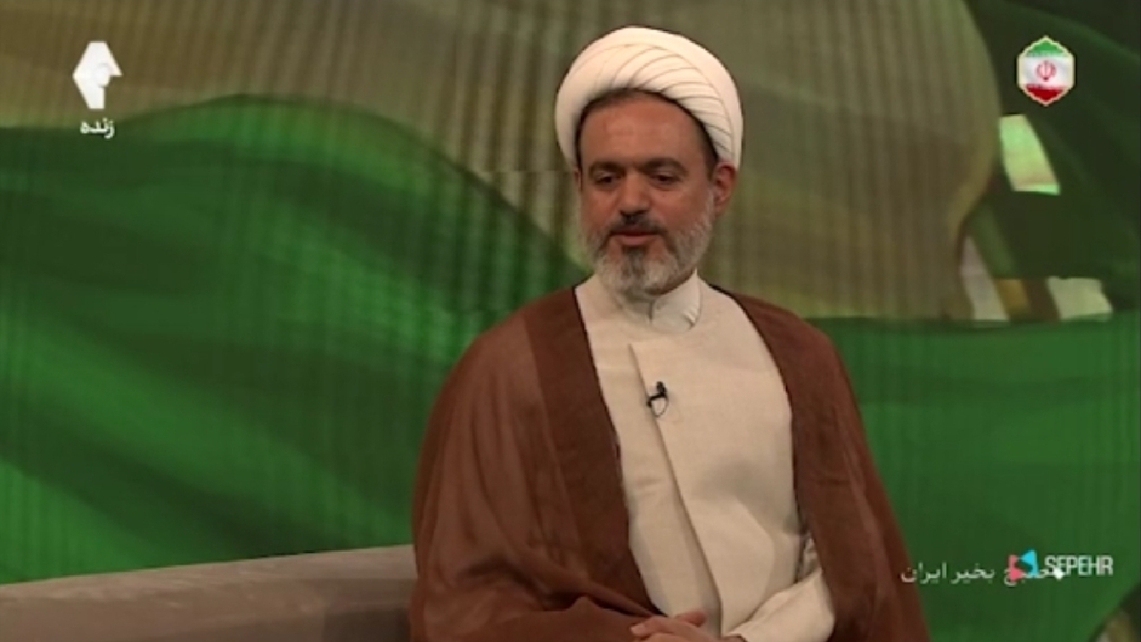 خشنودی امام زمان (عج) در حضور مردم پای صندوق‌های رای+ فیلم
