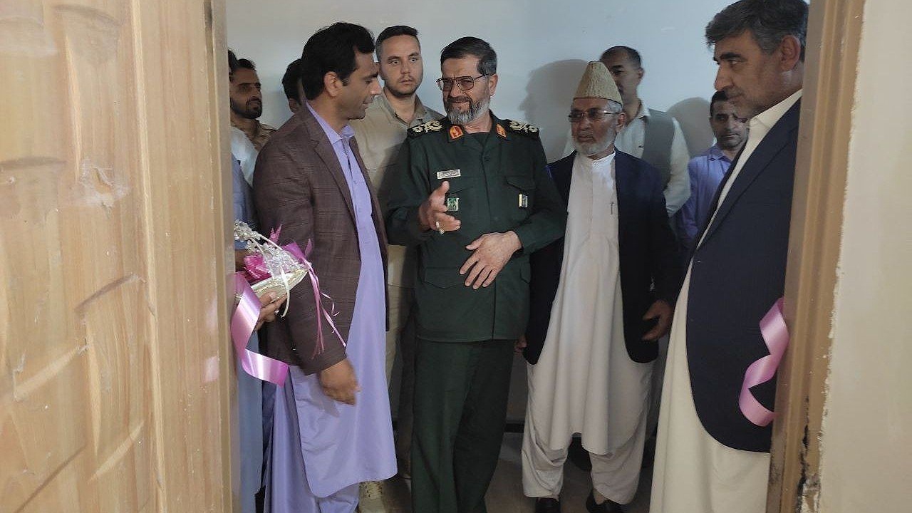 پایگاه بسیج ادارات شهرستان تفتان  افتتاح شد