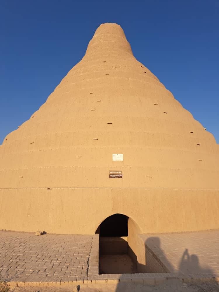 یخچال خشتی