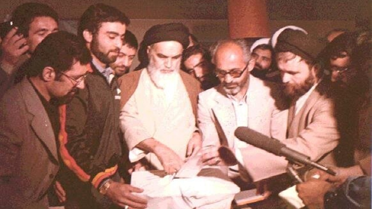 "یک نفر صد درصد مکتبی و در خط اسلام انتخاب کنید" + فیلم