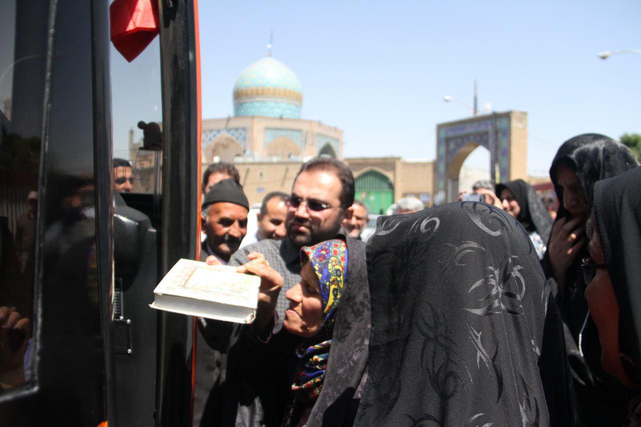 اعزام ۴۰۰ همدانی به مشهد مقدس