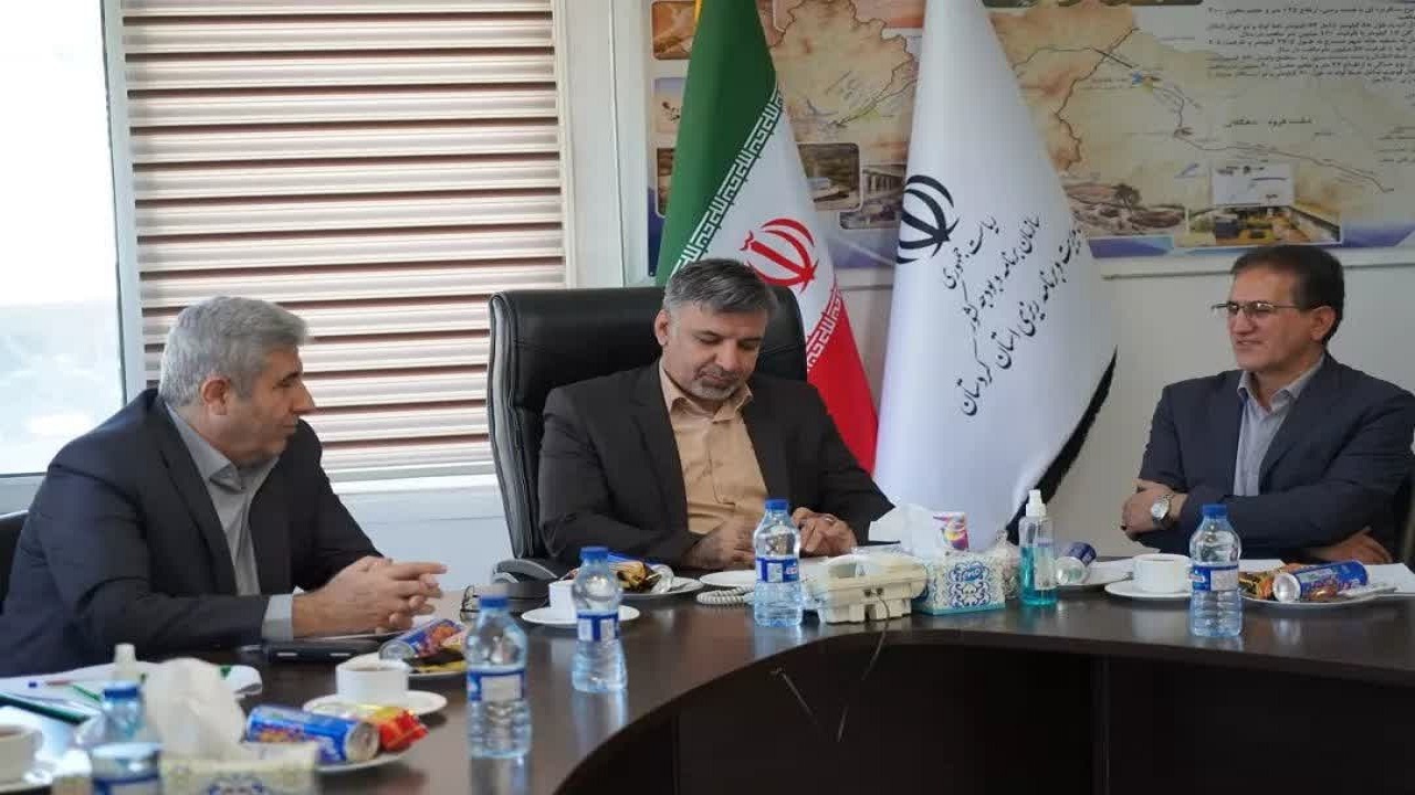 تهیه نقشه‌ها و اطلاعات توصیفی و مکانی، بستر ساز فعالیت های توسعه‌ای استان کردستان