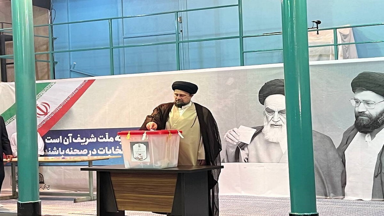 فردا روز وفاق است